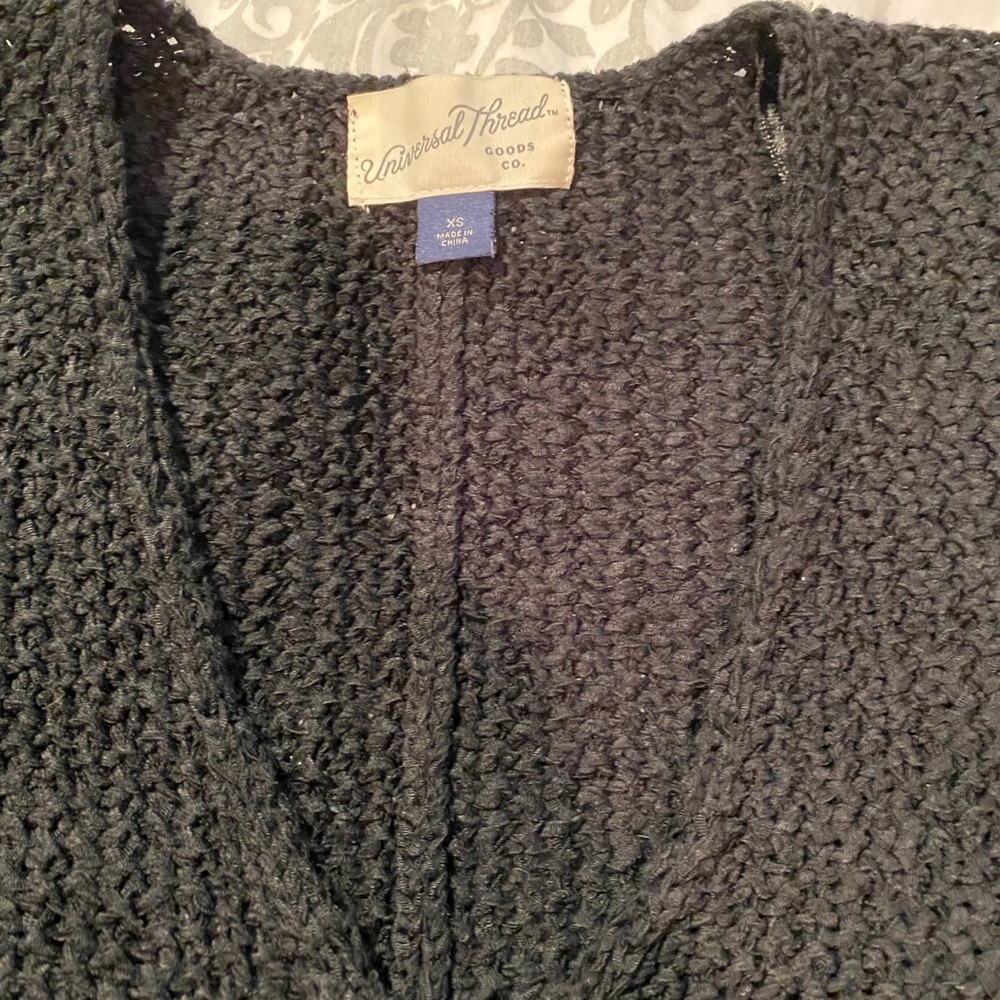Women’s Black Vneck Tunic Sweater (3/4 sleeves) - Picture 2 of 6